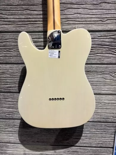 Fender -  DLX NASHVILLE TELE 2
